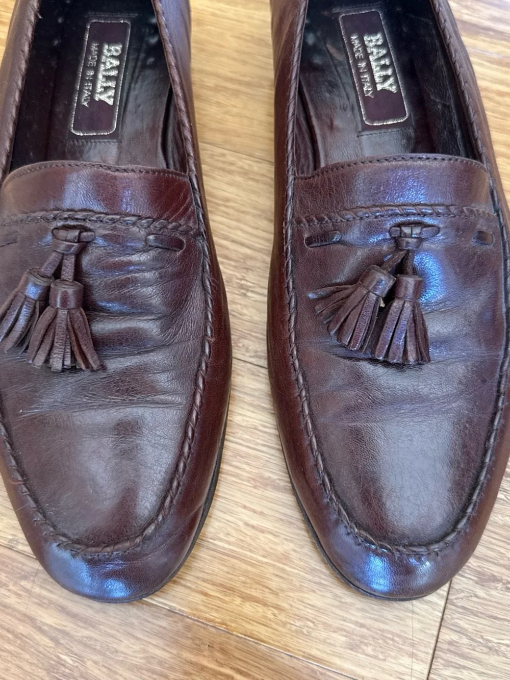 Vintage Bally made in Italy Men’s Brown Leather Tassel Loafers size 8